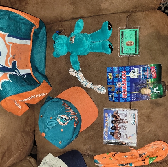 Dolphins Collection - Picture 7 of 10